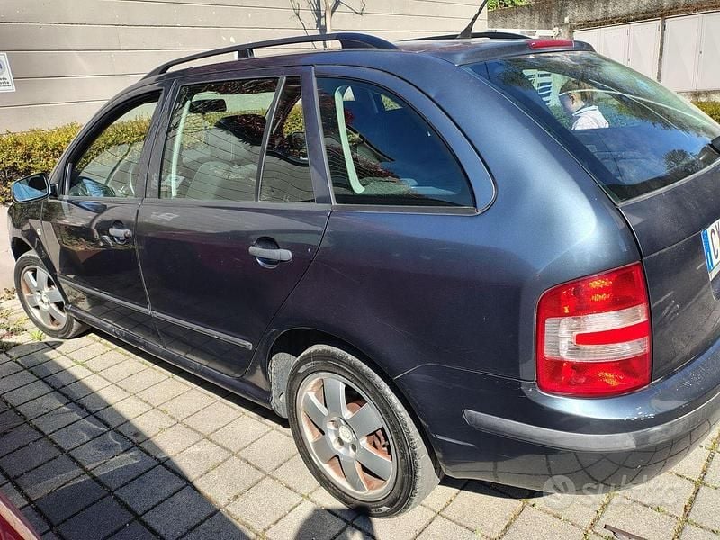 Usata Skoda Fabia 101 CV (74 kW) 2006 Grigio Station wagon