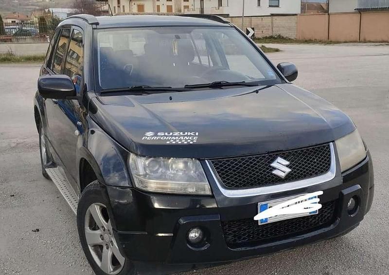 Usata Suzuki Grand Vitara 129 CV (94 kW) 2007 Nero SUV