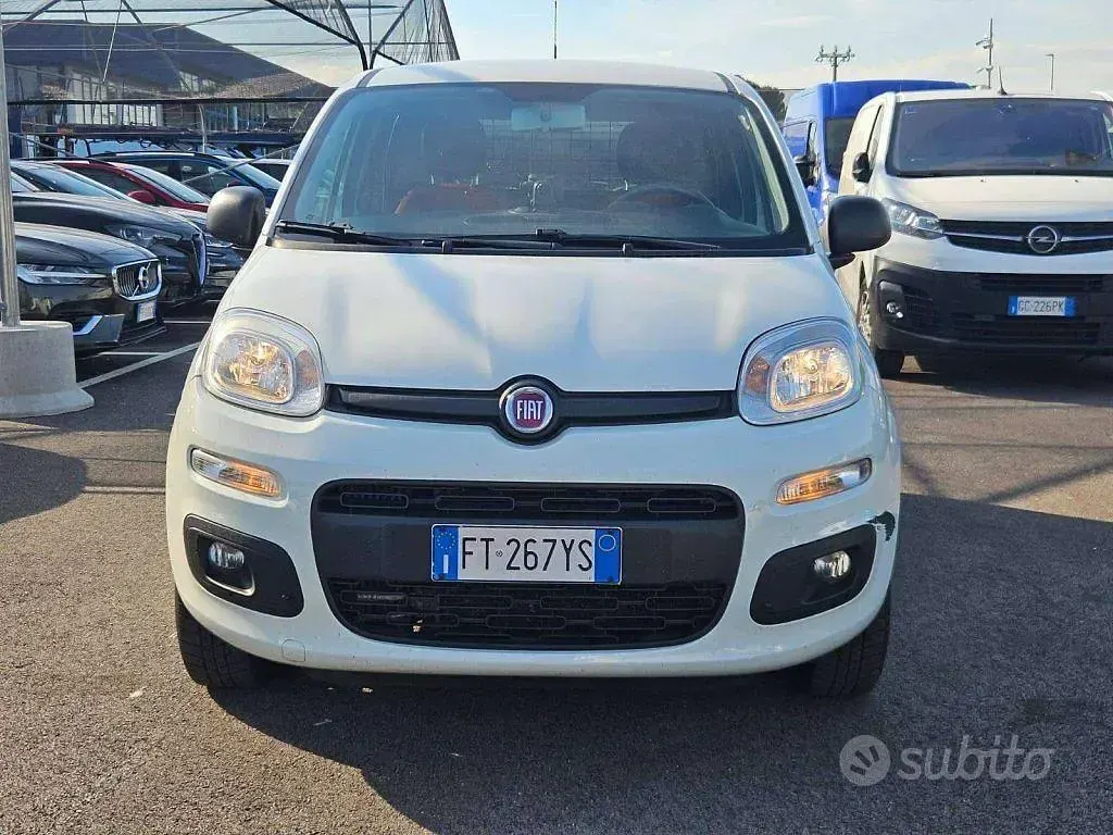 Usata Fiat Panda 80 CV (58 kW) 2019 Bianco Utilitaria