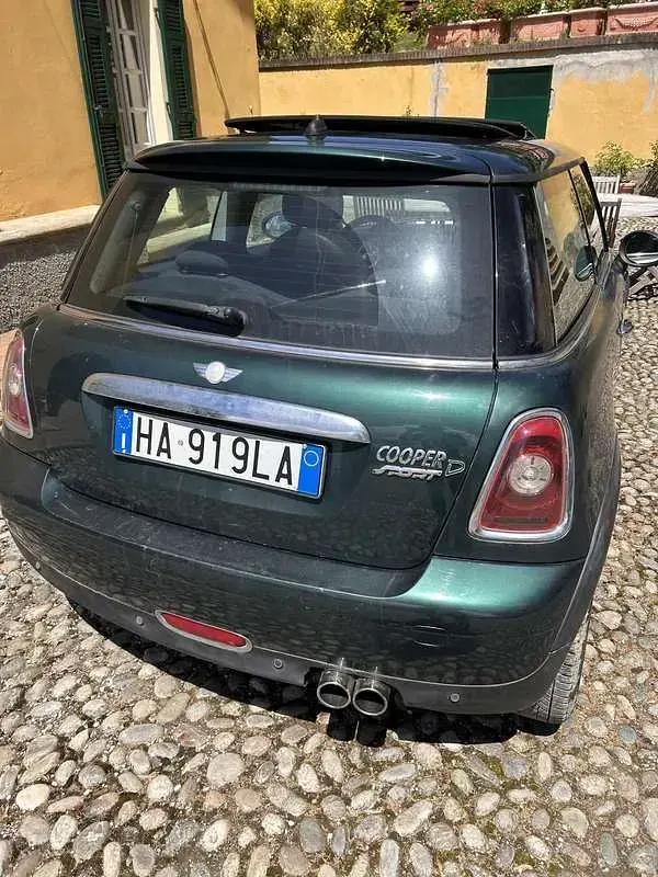 Usata Mini Cooper D 109 CV (80 kW) 2009 Utilitaria
