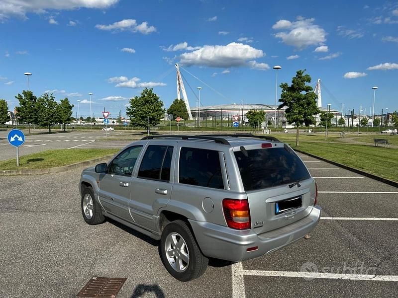 Usata Jeep Grand Cherokee 2005 Grigio SUV