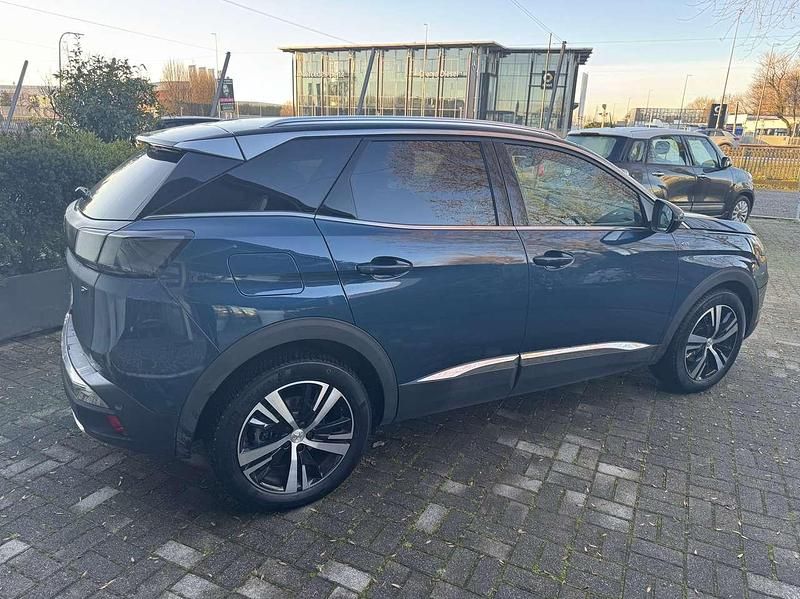 Usata Peugeot 3008 GT 131 CV (96 kW) 2022 Blu/azzurro SUV