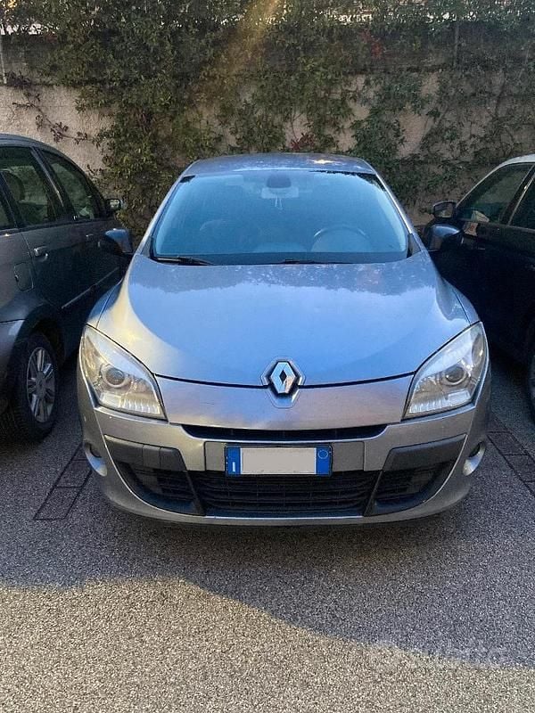 Usata Renault Mégane 110 CV (80 kW) 2009 Berlina
