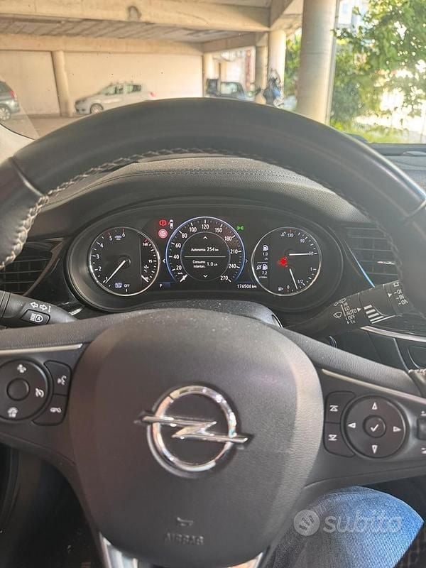 Usata Opel Insignia 136 CV (100 kW) 2020 Blu Berlina