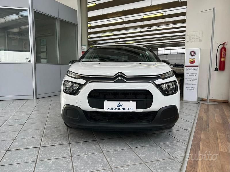 Begagnad Citroën C3 Business Class 102 HK (75 kW) 2021 Vit Halvkombi