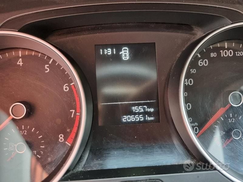 Usata VW Golf VII Trendline 110 CV (80 kW) 2016 Grigio Berlina