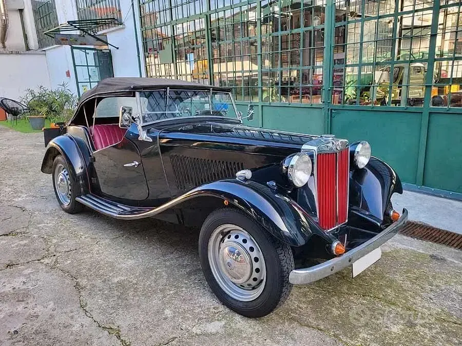 Usata MG Midget 55 CV (40 kW) 1950 Nero Cabrio