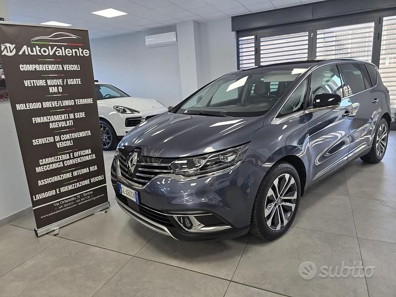 Usata Renault Espace Techno 160 CV (117 kW) 2022 Grigio Monovolume