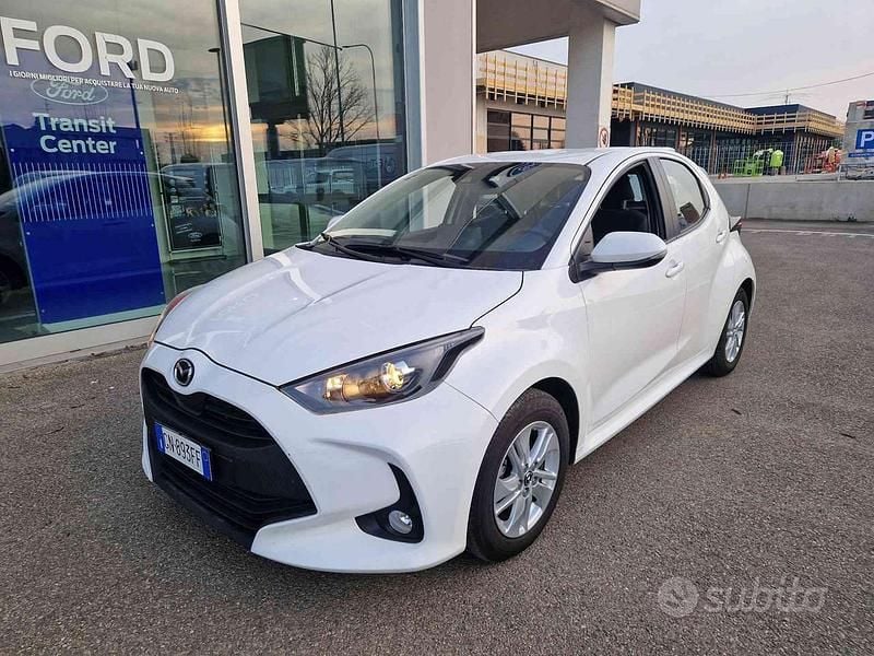 Usata Mazda 2 116 CV (85 kW) 2023 Bianco Utilitaria