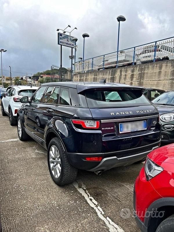 Usata Land Rover Range Rover evoque 150 CV (110 kW) 2019 Blu SUV