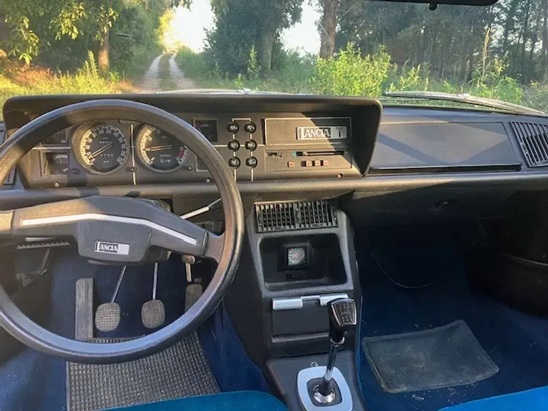 Usata Lancia Gamma 120 CV (88 kW) 1978 Bianco Coupé