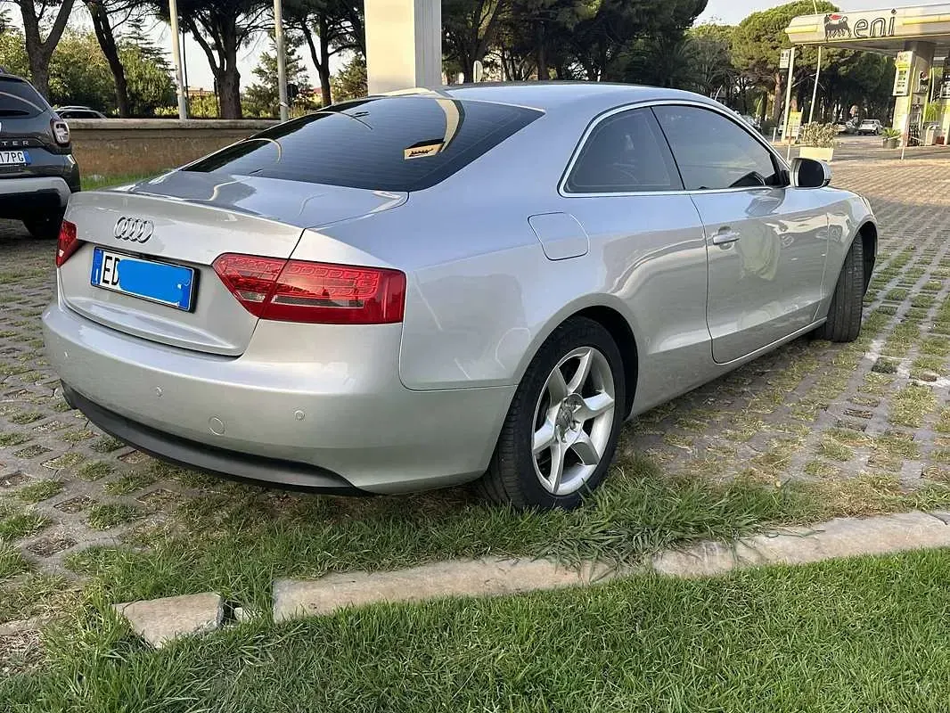 Usata Audi A5 170 CV (125 kW) 2010 Argento Coupé