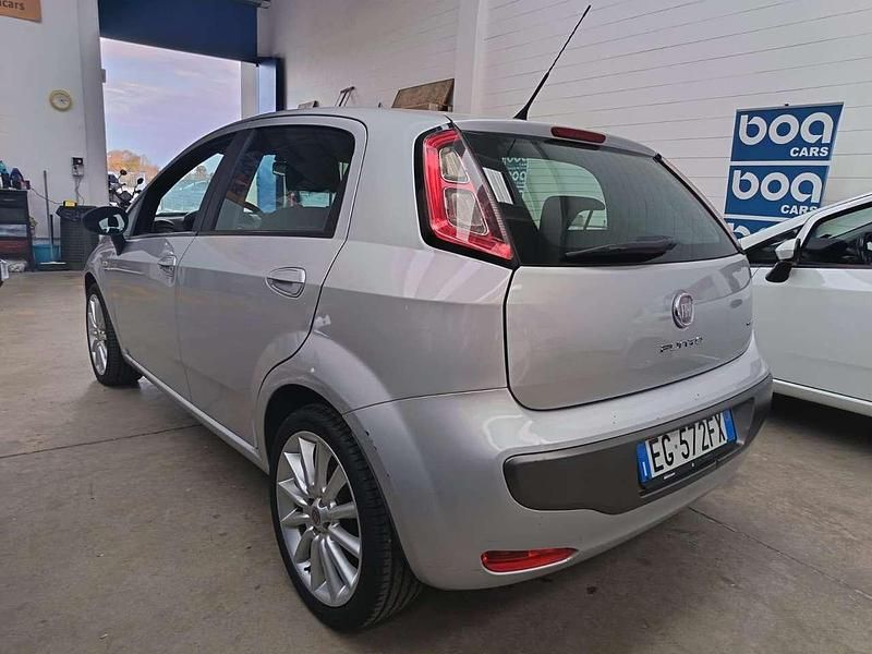 Usata Fiat Punto Evo Emotion 95 CV (69 kW) 2011 Argento Utilitaria