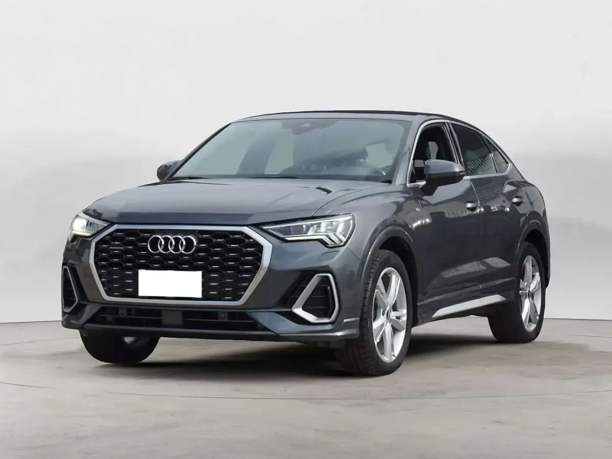 Usata Audi Q3 S-Line 150 CV (110 kW) 2021 Grigio SUV