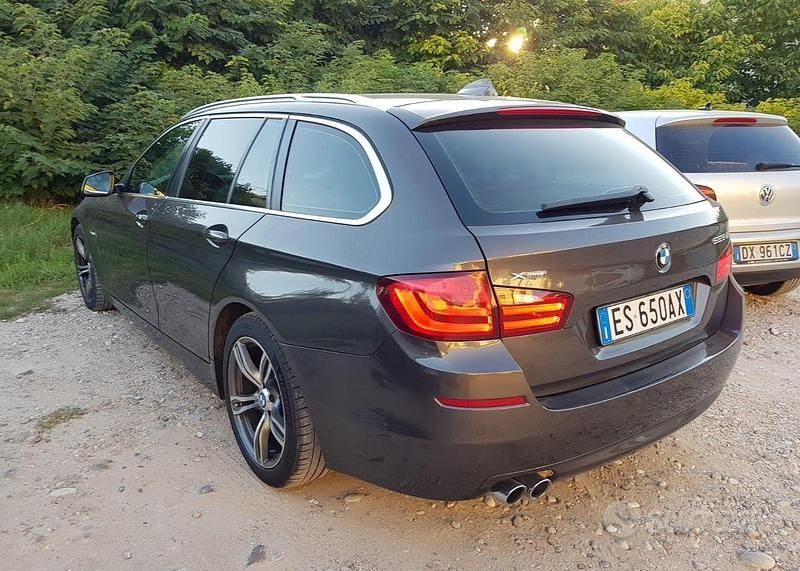 Usata BMW 525 Luxury Line 218 CV (160 kW) 2013 Marrone Station wagon
