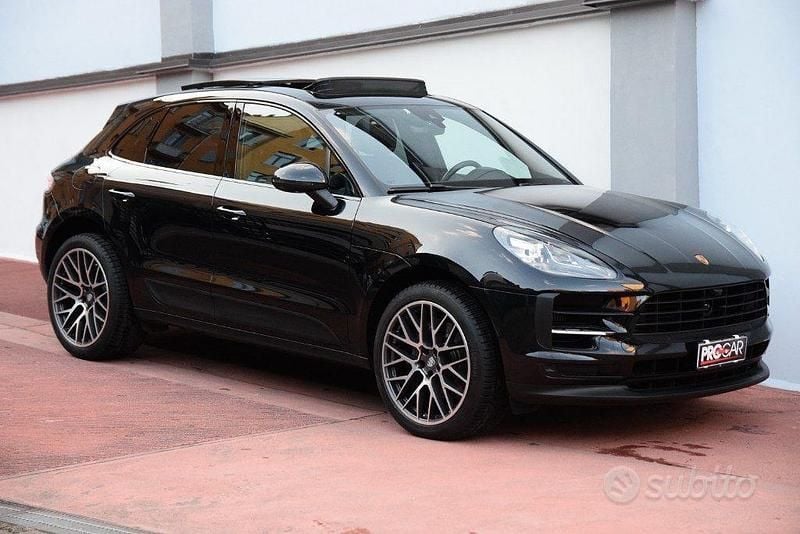 Nero metallizzato Usata 2021 Porsche Macan SUV | 56.900 € (Ottimo prezzo) - Immagine 1/4