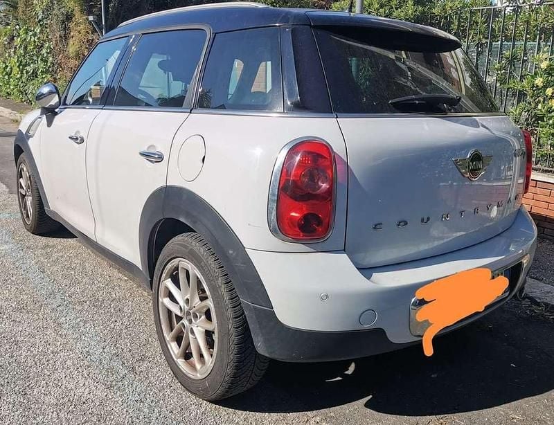 Usata Mini Cooper D Countryman Business 111 CV (81 kW) 2015 Bianco SUV