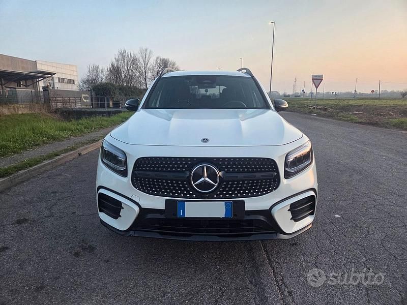 Usata Mercedes GLB180 Advanced Plus 136 CV (100 kW) 2024 Bianco SUV