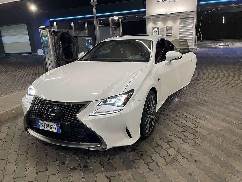 Usata Lexus RC300h Sport Line 181 CV (133 kW) 2017 Coupé