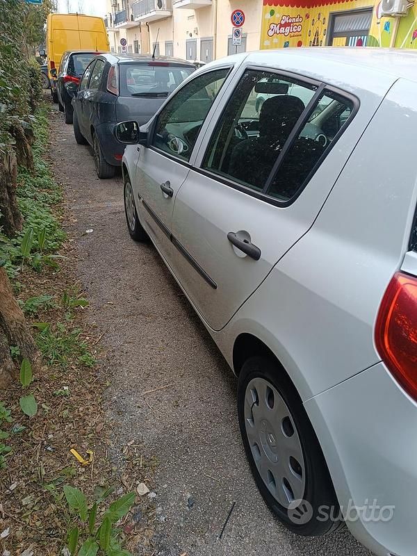 Usata Renault Clio III 2011 Bianco Utilitaria