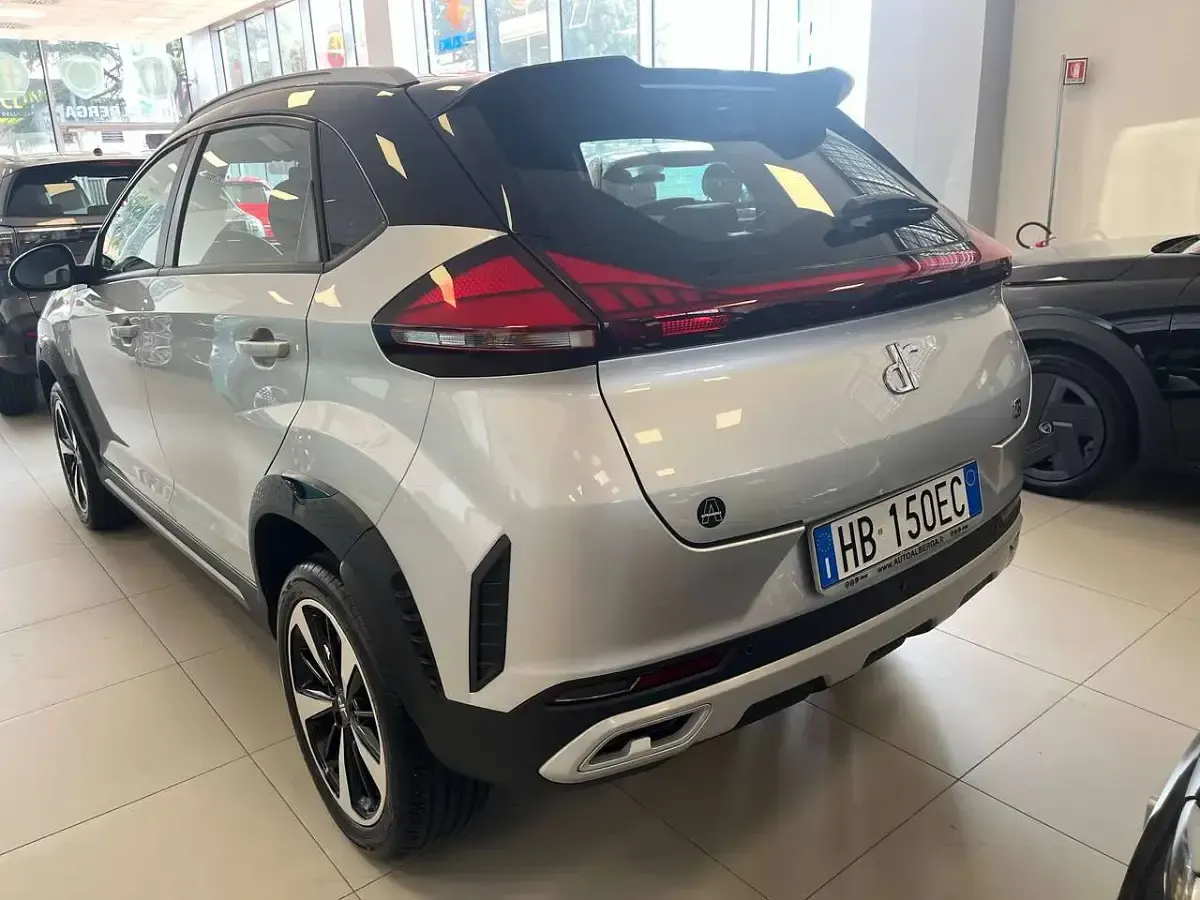 Usata DR DR 3.0 117 CV (86 kW) 2026 Grigio tetto nero SUV