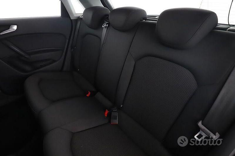 Usata Audi A1 Ambition 105 CV (77 kW) 2014 Rosso Utilitaria