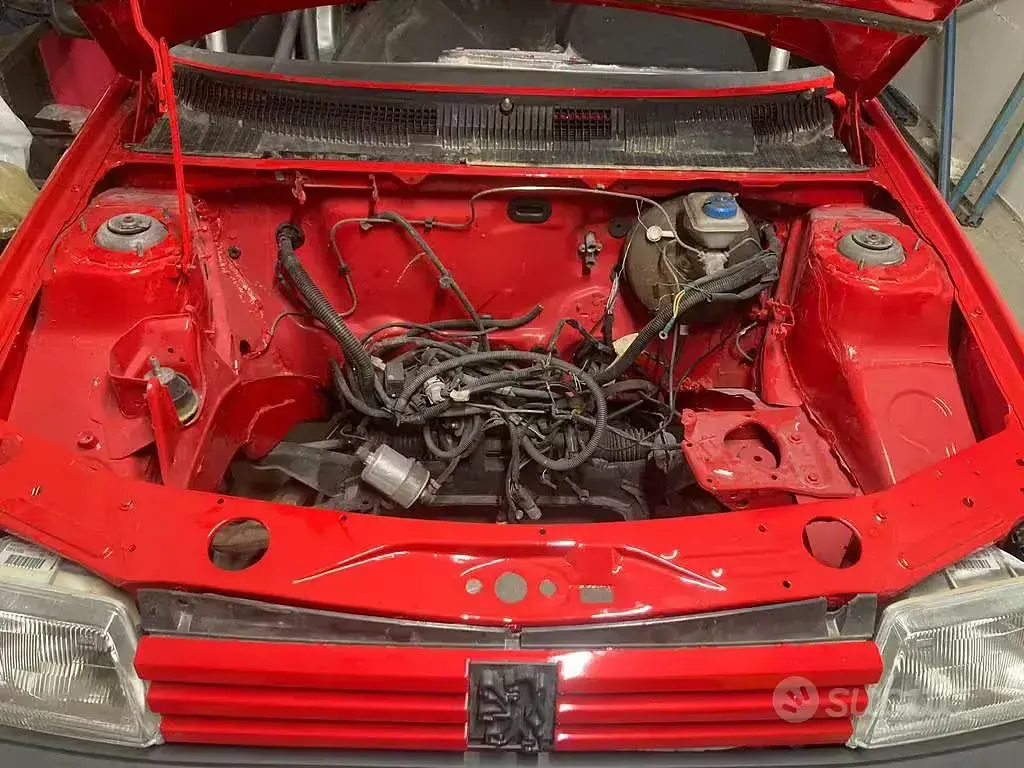 Usata Peugeot 205 GTi 128 CV (94 kW) 1987 Berlina