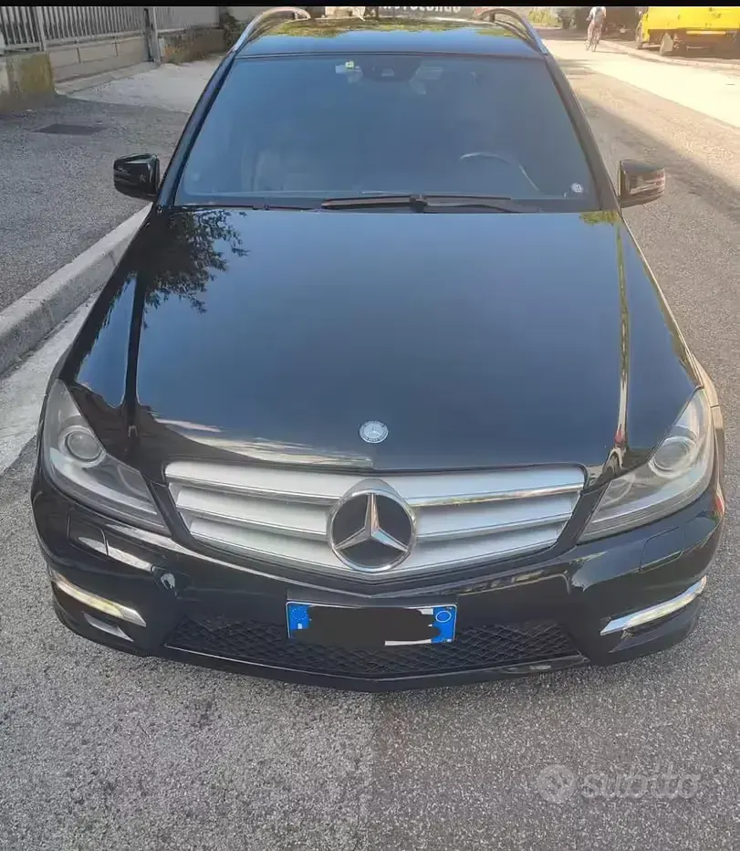 Usata Mercedes C250 204 CV (150 kW) 2012 Nero Station wagon