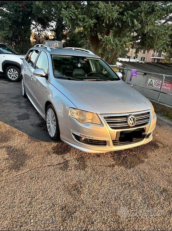 Usata VW Passat 140 CV (102 kW) 2014 Grigio Berlina
