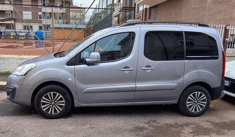 Usata Peugeot TePee Active 120 CV (88 kW) 2015 Station wagon