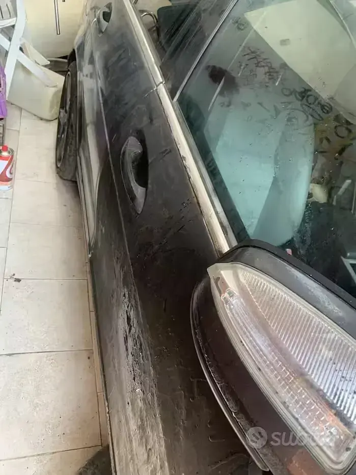 Usata Mercedes C200 136 CV (100 kW) 2007 Grigio Berlina