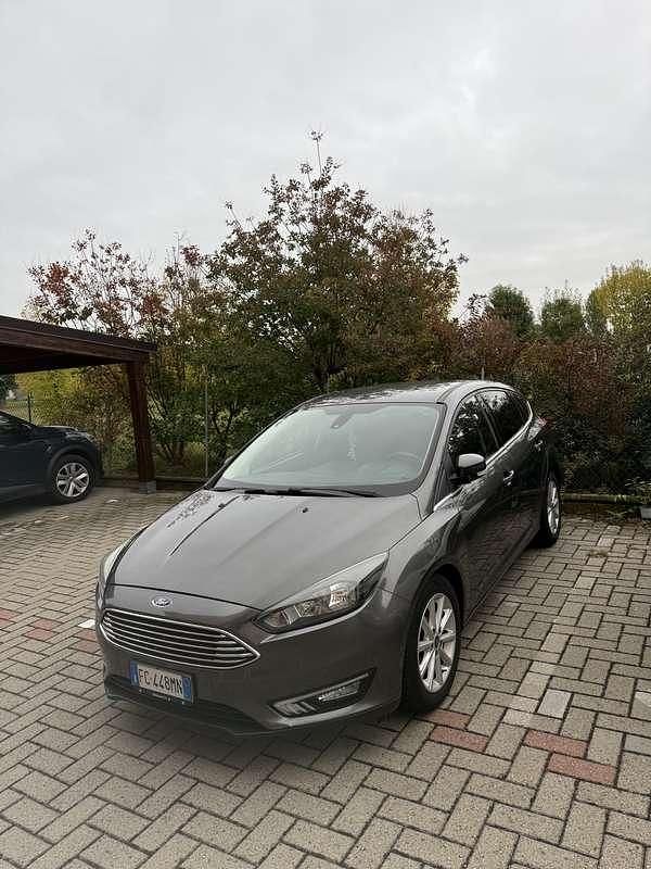 Usata Ford Focus Titanium X 120 CV (88 kW) 2016 Berlina