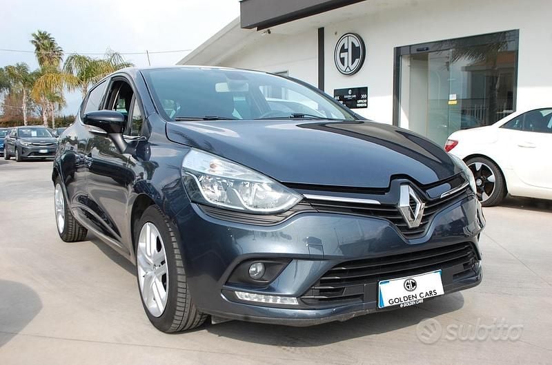 Usata Renault Clio IV 90 CV (66 kW) 2019 Grigio Berlina