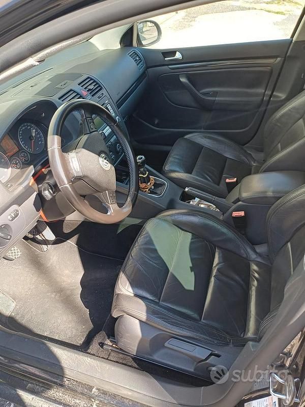 Usata VW Golf V Sport 140 CV (102 kW) 2007 Nero Berlina