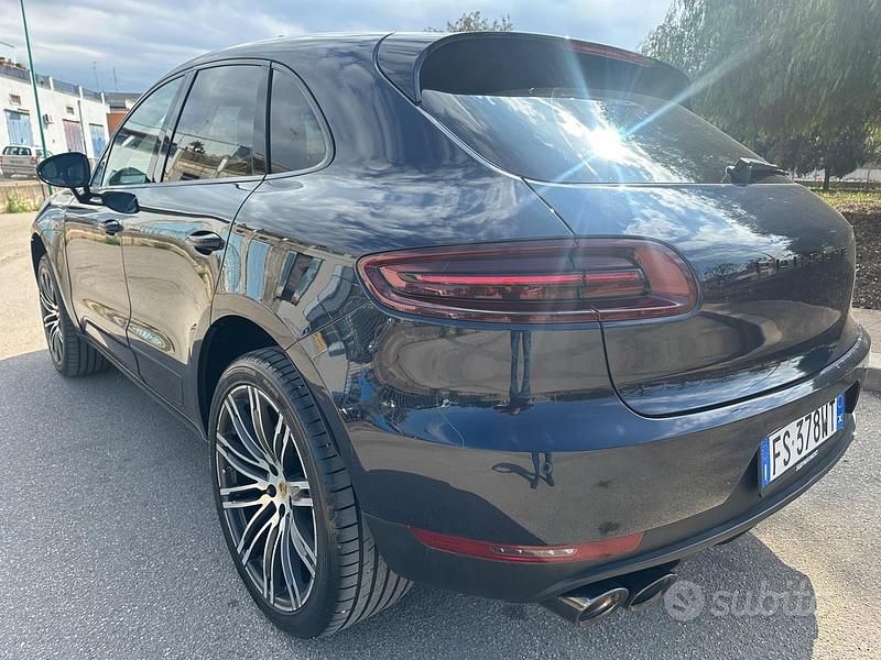 Usata Porsche Macan 250 CV (183 kW) 2016 Blu SUV