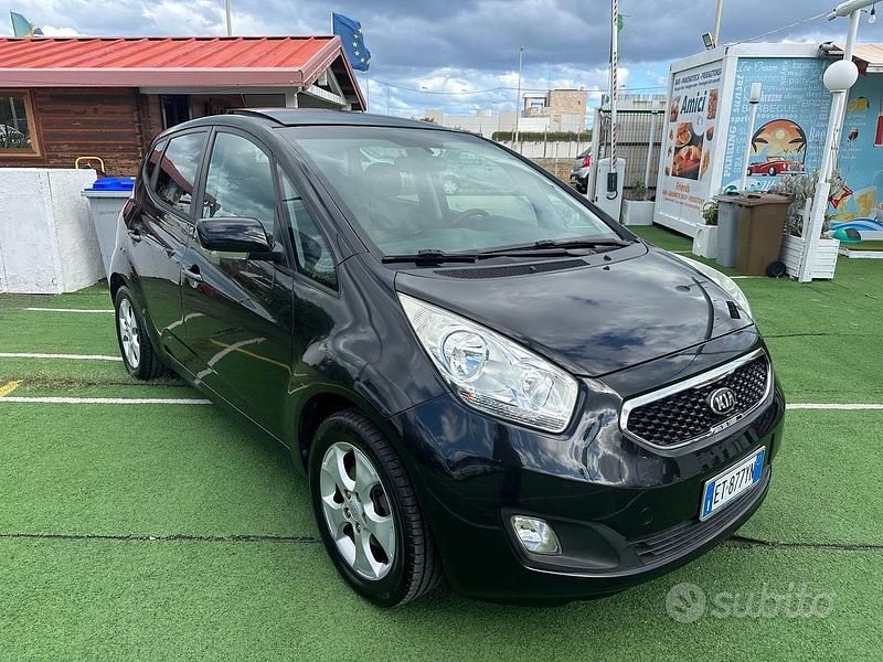 Usata Kia Venga Active 128 CV (94 kW) 2014 Nero Utilitaria