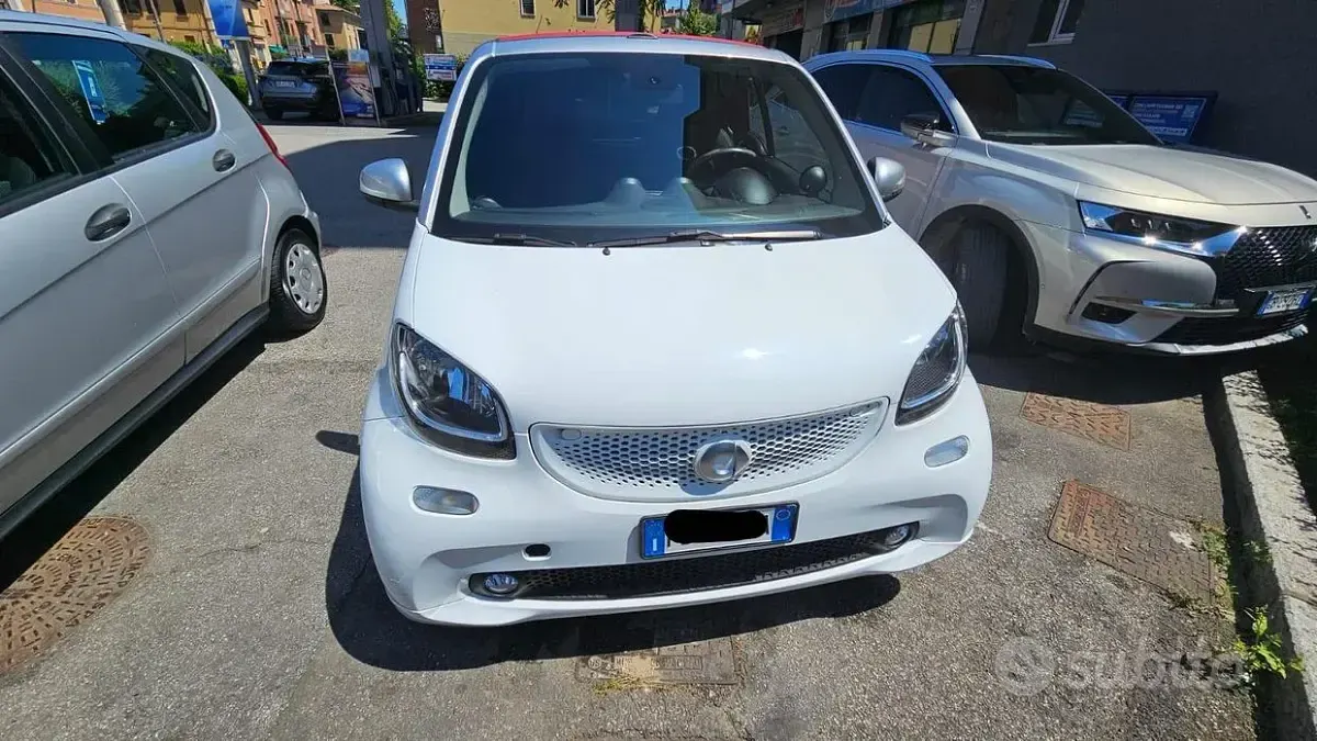Usata Smart ForTwo Cabrio 90 CV (66 kW) 2016 Bianco Cabrio