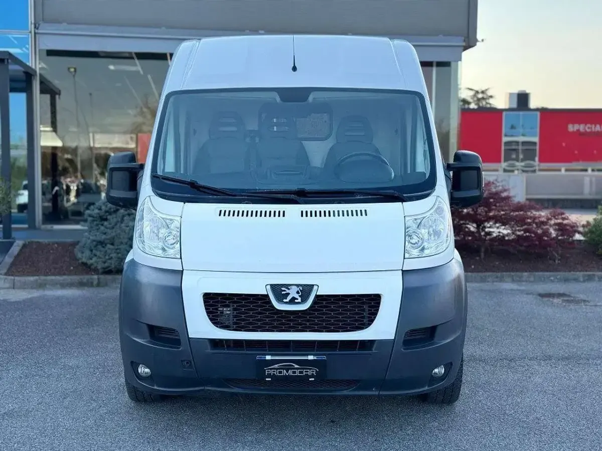 Usata Peugeot Boxer 110 CV (80 kW) 2012 Bianco Furgone