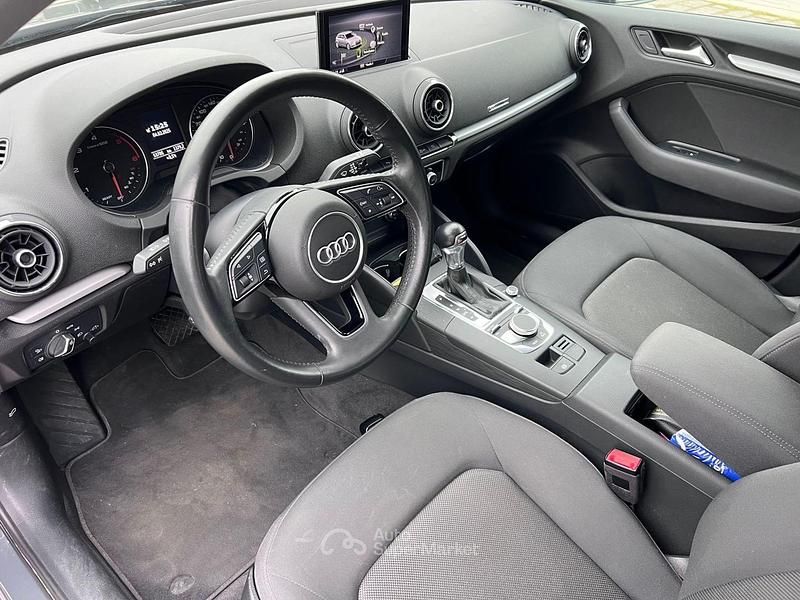 Usata Audi A3 Business 116 CV (85 kW) 2019 Grigio Berlina