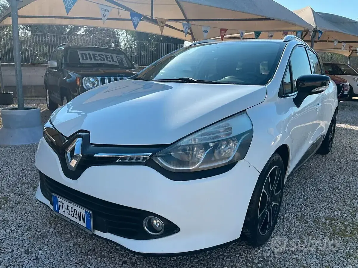 Usata Renault Clio 75 CV (55 kW) 2016 Bianco Station wagon