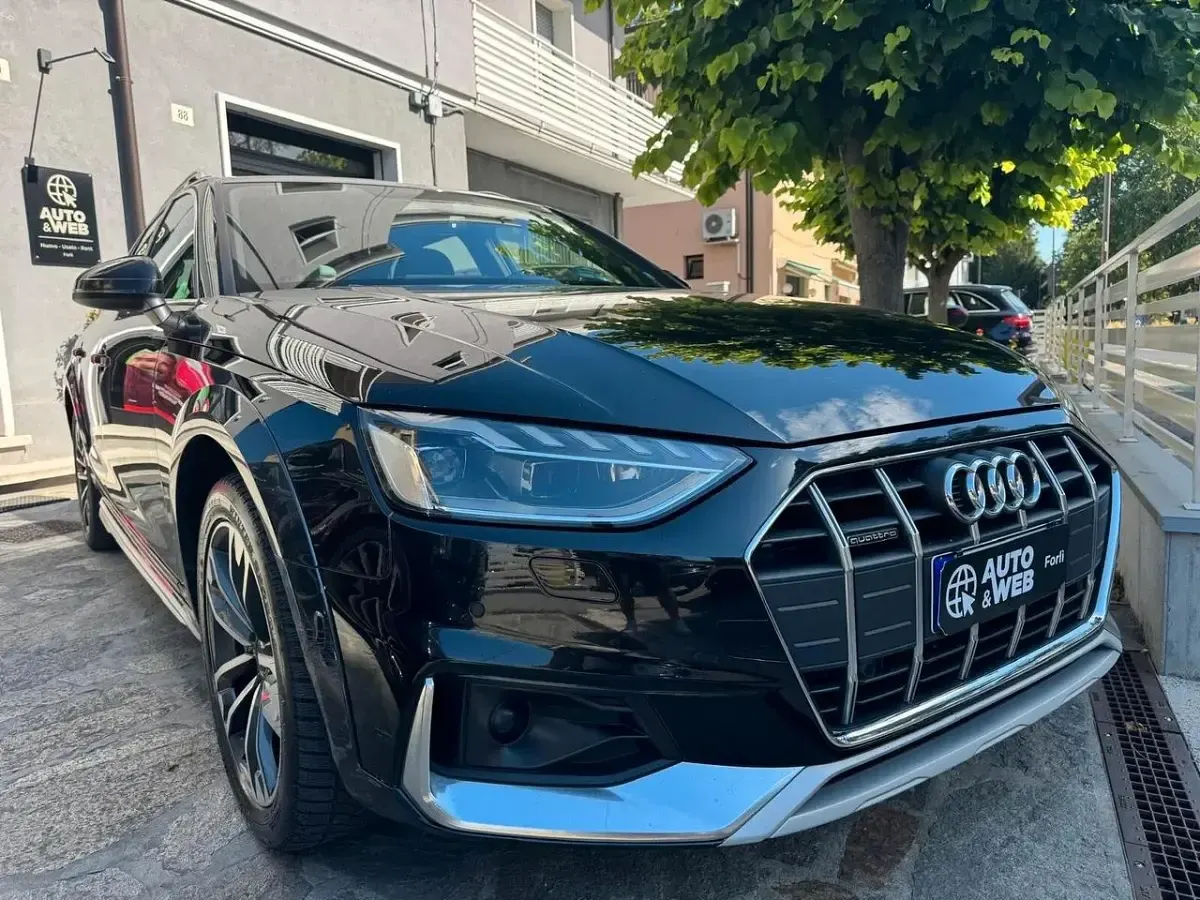 Usata Audi A4 Allroad Business 203 CV (149 kW) 2022 Nero Station wagon