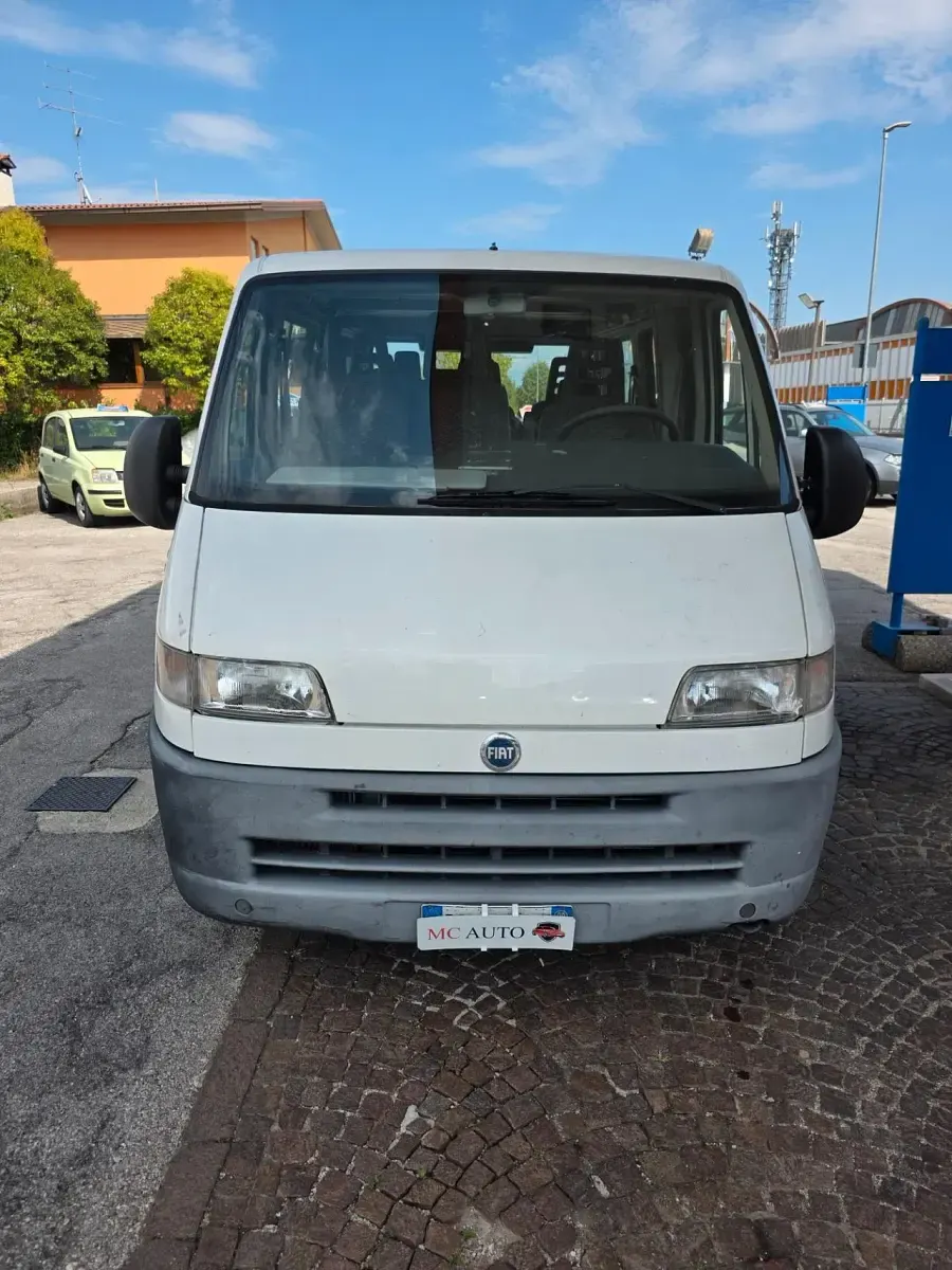 Usata Fiat Ducato 122 CV (89 kW) 2000 Bianco Furgone