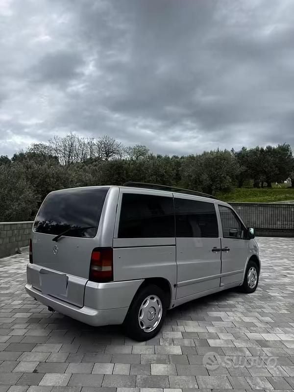 Usata Mercedes Vito 2001 Grigio Furgone