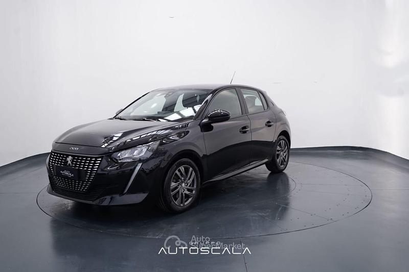 Usata Peugeot 208 Active 102 CV (75 kW) 2021 Nero perla Utilitaria