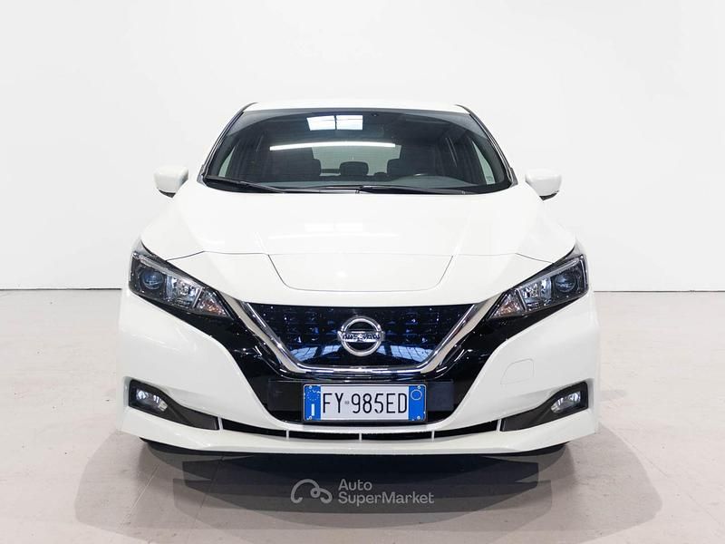 Usata Nissan Leaf Acenta 89 kW (122 CV) 2019 Bianco Utilitaria