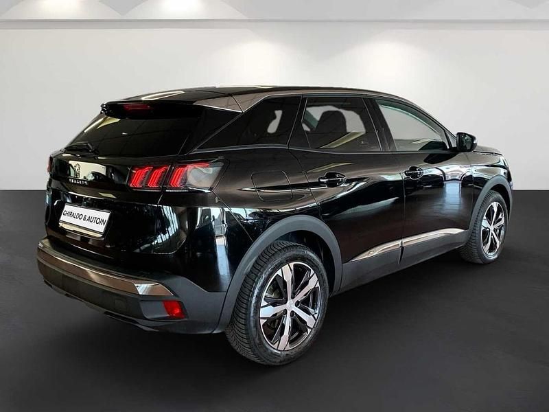 Usata Peugeot 3008 Allure 131 CV (96 kW) 2023 Nero SUV