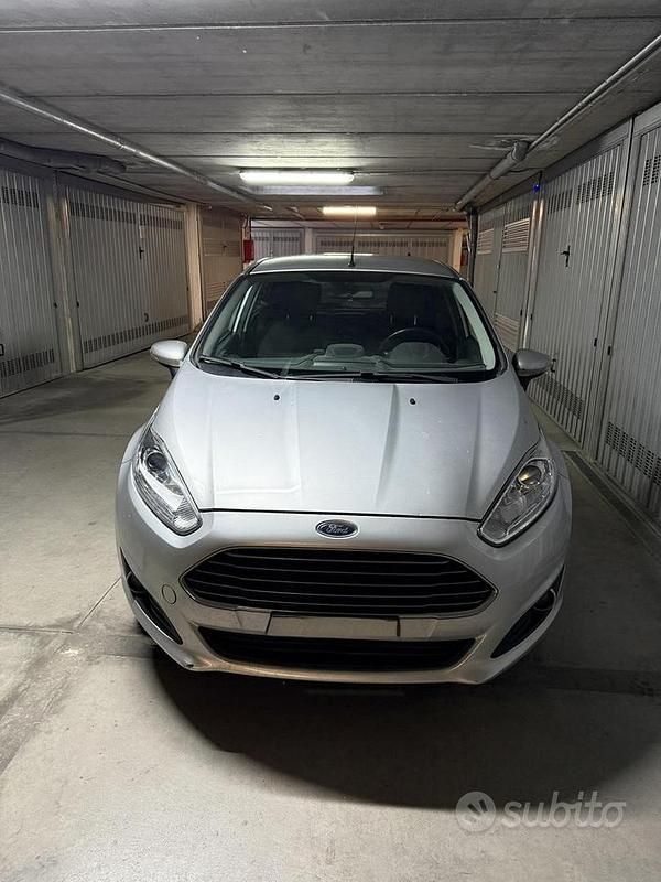 Usata Ford Fiesta Titanium 2016 Grigio Berlina