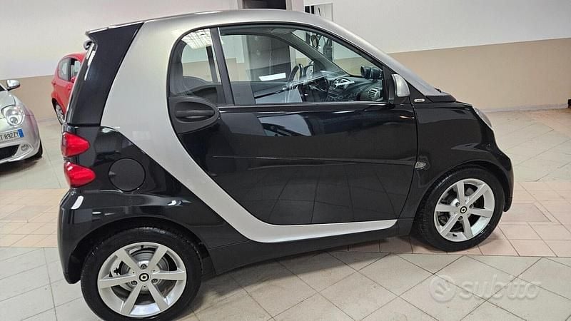 Usata Smart ForTwo Coupé Passion 45 CV (33 kW) 2009 Nero Coupé