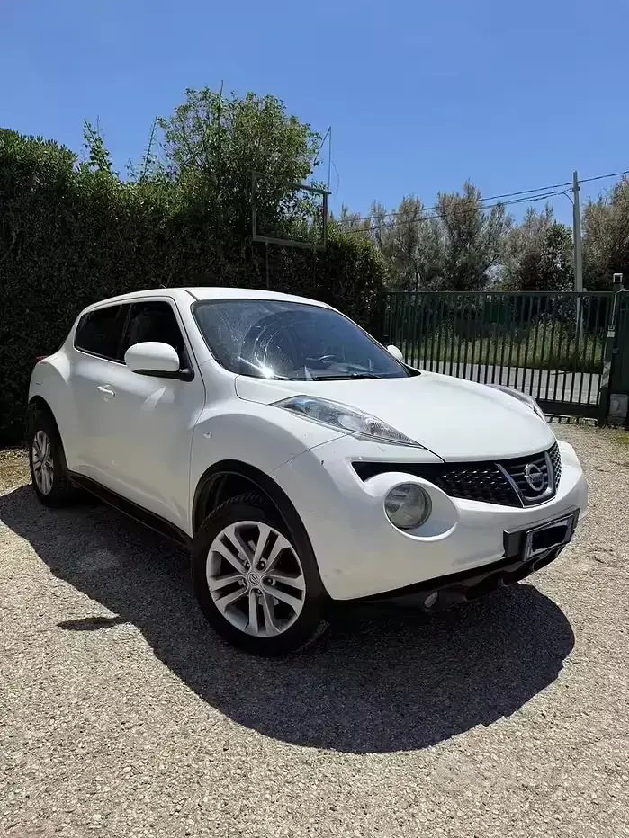 Usata Nissan Juke 110 CV (80 kW) 2011 Bianco SUV