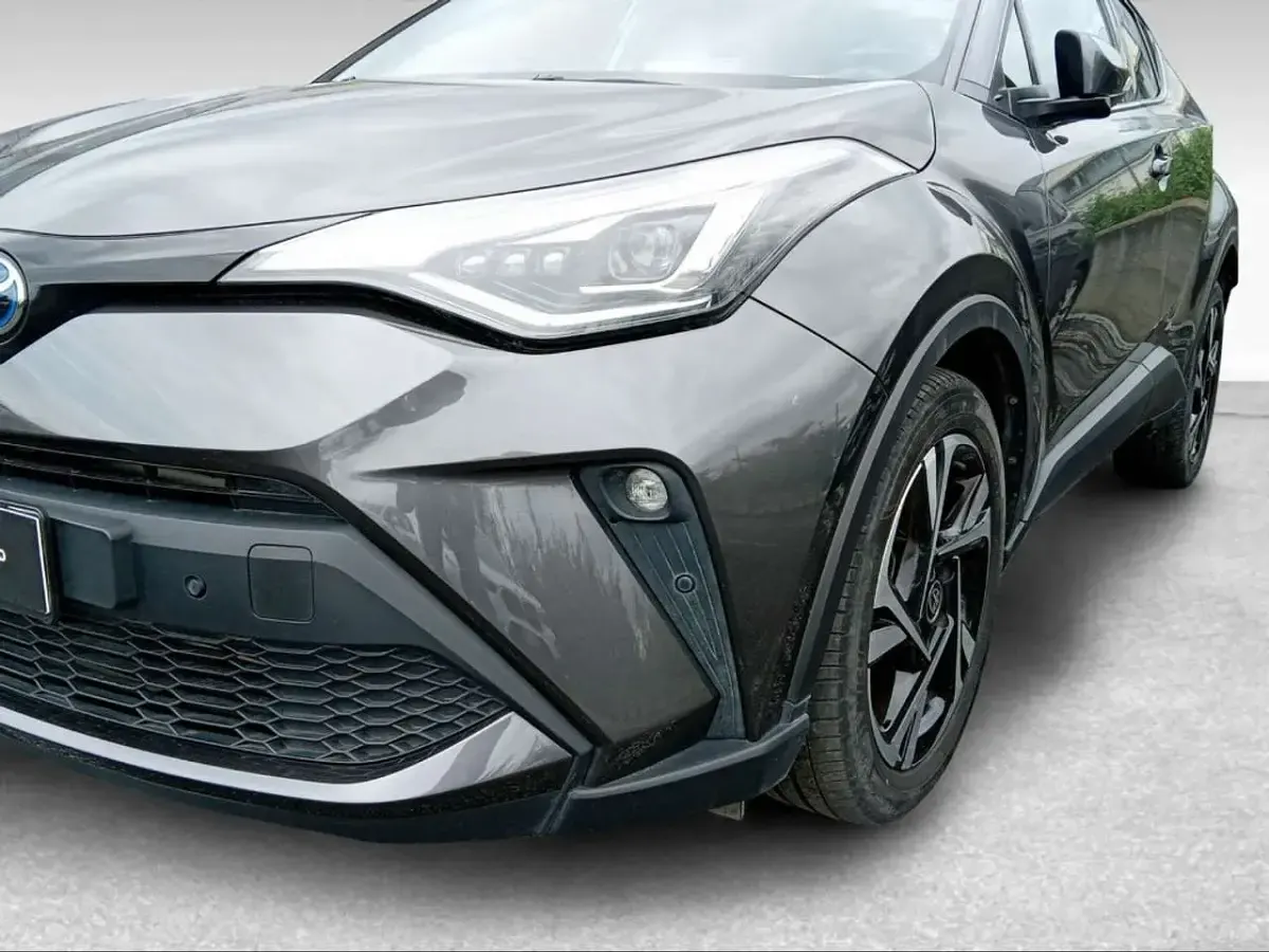 Usata Toyota C-HR Trend 98 CV (72 kW) 2023 Grigio SUV